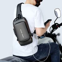 Cross body USB quvvatlash nuqtasi imkoniyati